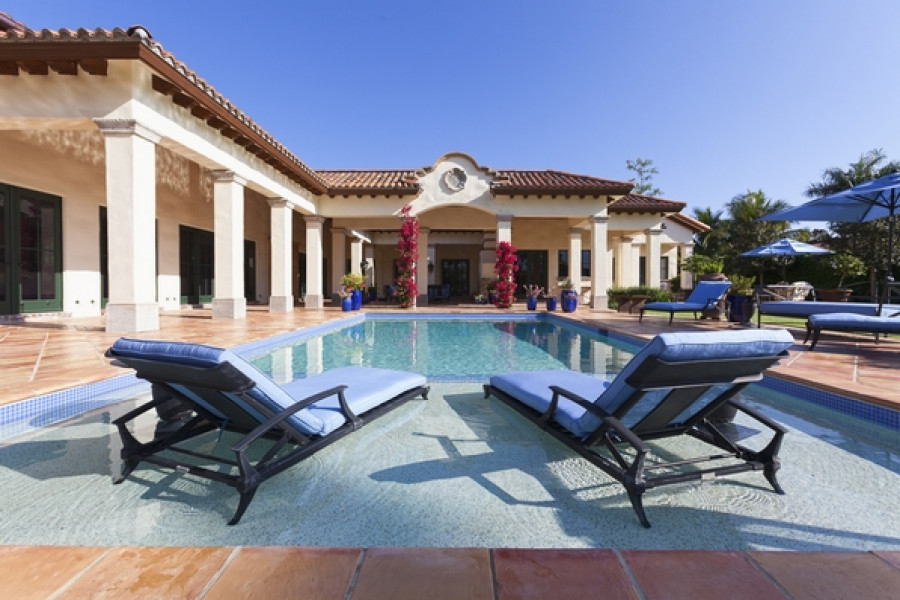 WOORIM BEACH HOUSE